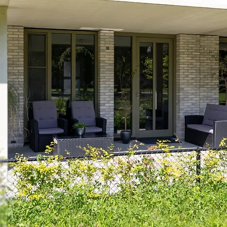 بيت ضيافة Luxury With King Size Bed دوردريشت