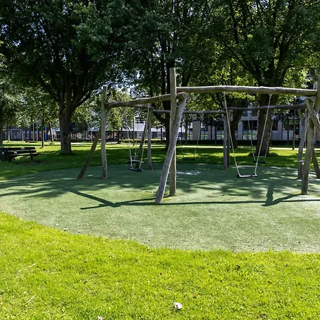 Luxury With King Size Bed