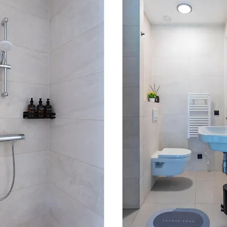 Luxury With King Size Bed 3*